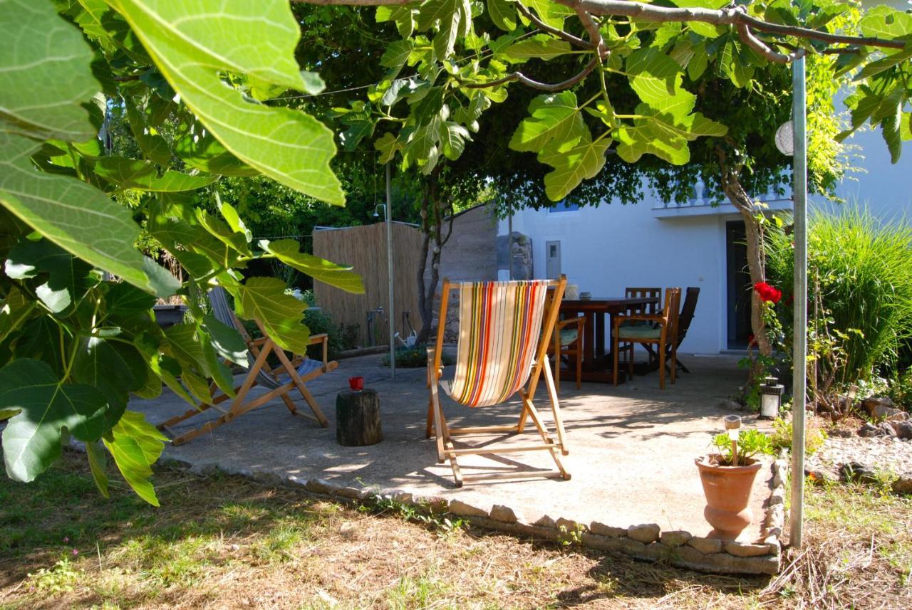 Rustic Holiday Home Miketa Lukoran Eksteriør billede